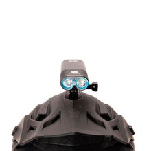 Load image into Gallery viewer, x1800 Lumen Flashlight Kit
